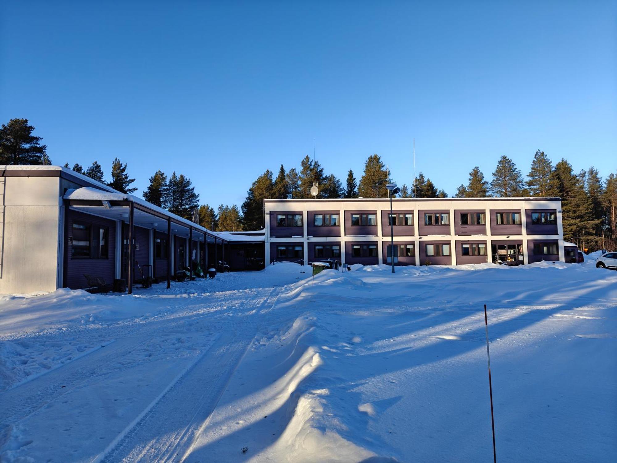 Goiglo Hotel & Hostel Куусамо Экстерьер фото